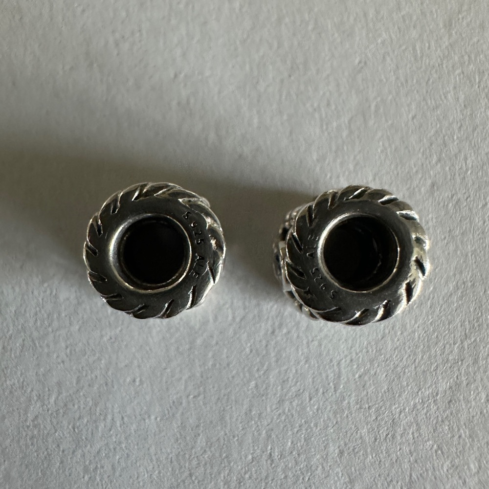 Pandora retired Oxy Crown sterling silver charm set of 2 with clear CZ - Picture 4 of 9